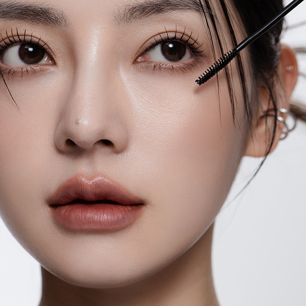 B.O.M Wonderproof Mascara Long and Curl 3 B.O.M Wonderproof Mascara Long and Curl - Imagem 3